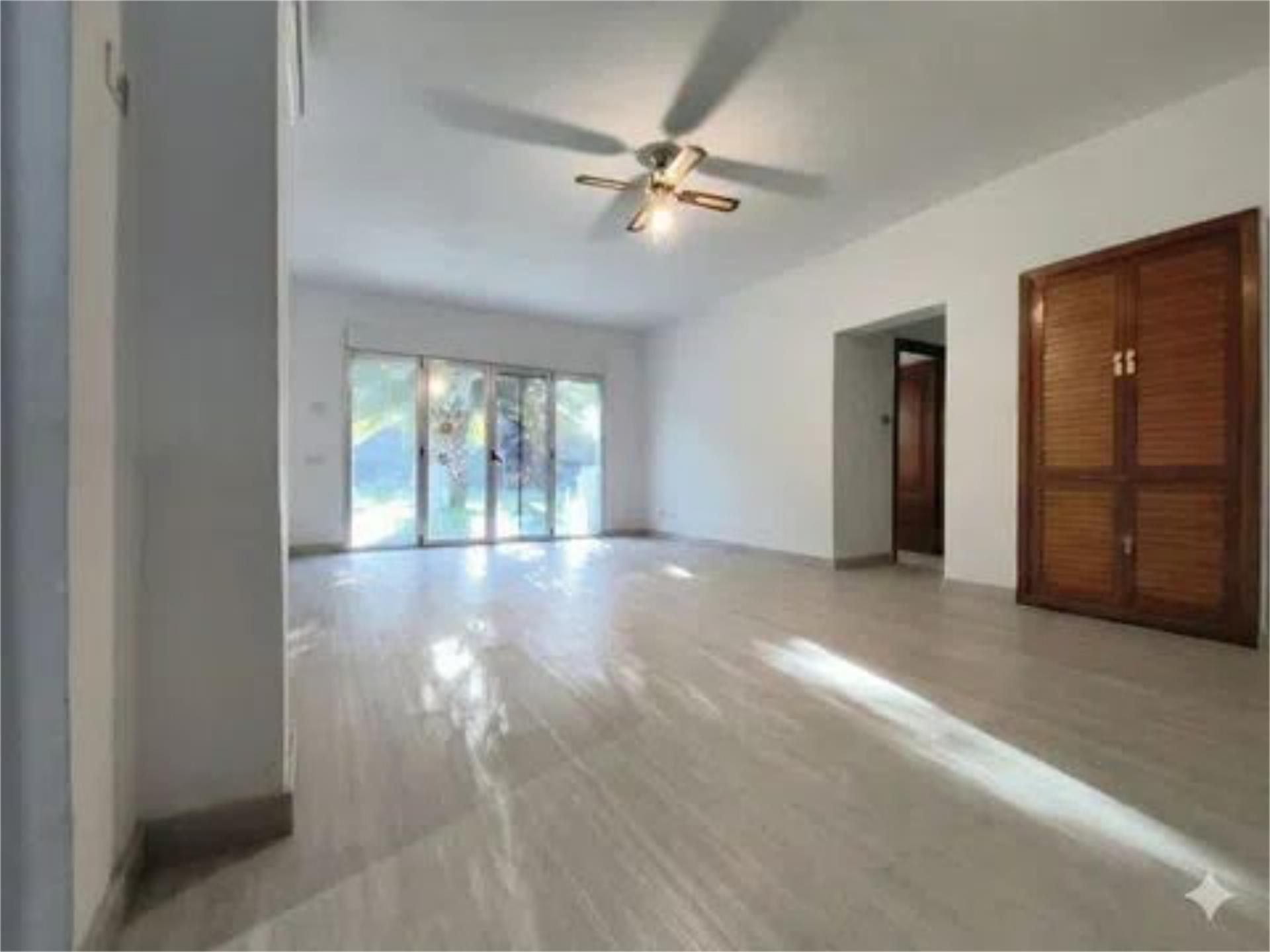 Sala d'estar de Planta baixa de lloguer en Villaviciosa de Odón amb Aire condicionat, Calefacció i Parquet