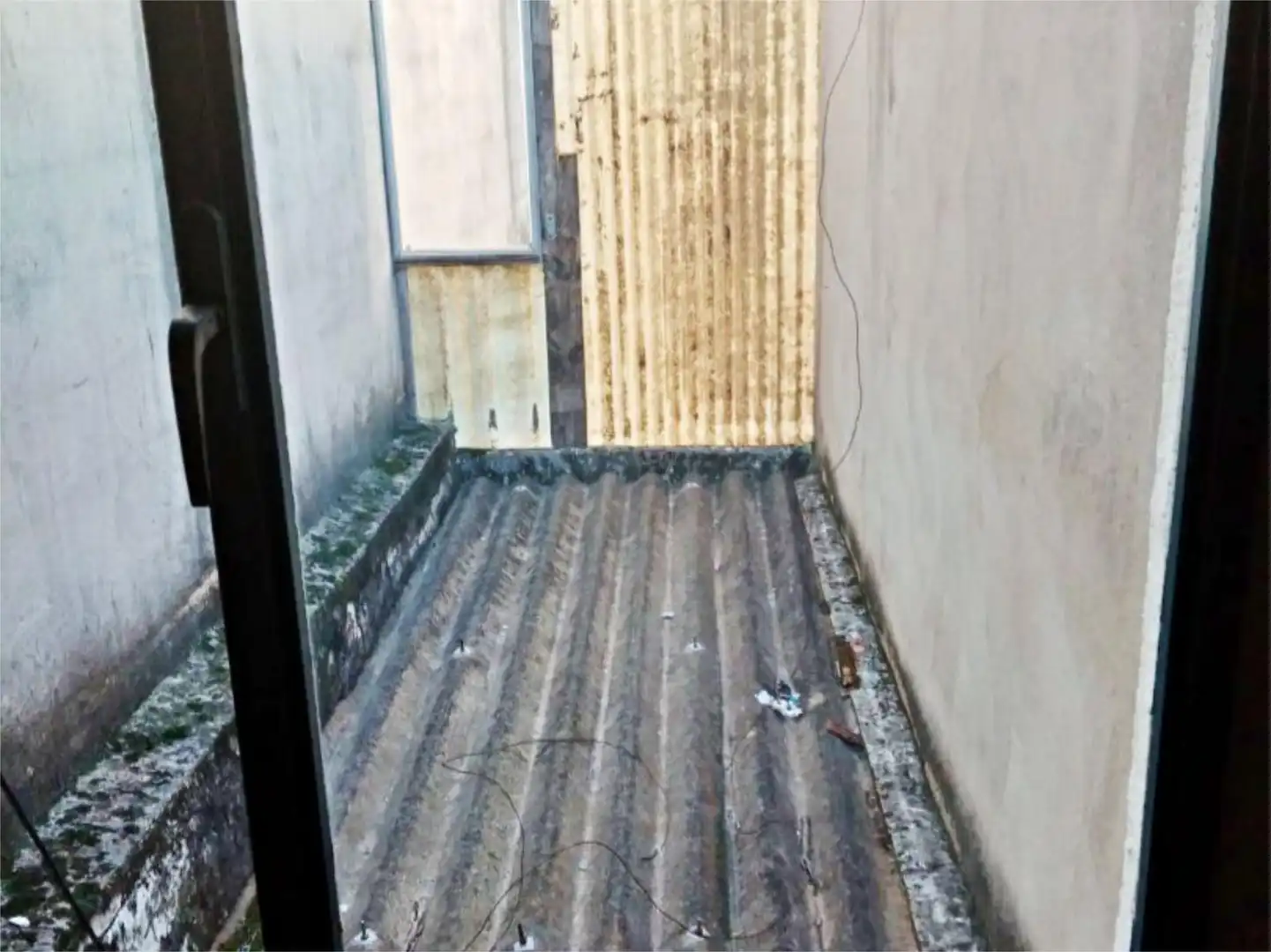 Piso en venta en Carrer Sant Agustí, 54, Pego Terraza de Piso en venta en Pego con Terraza y Balcón