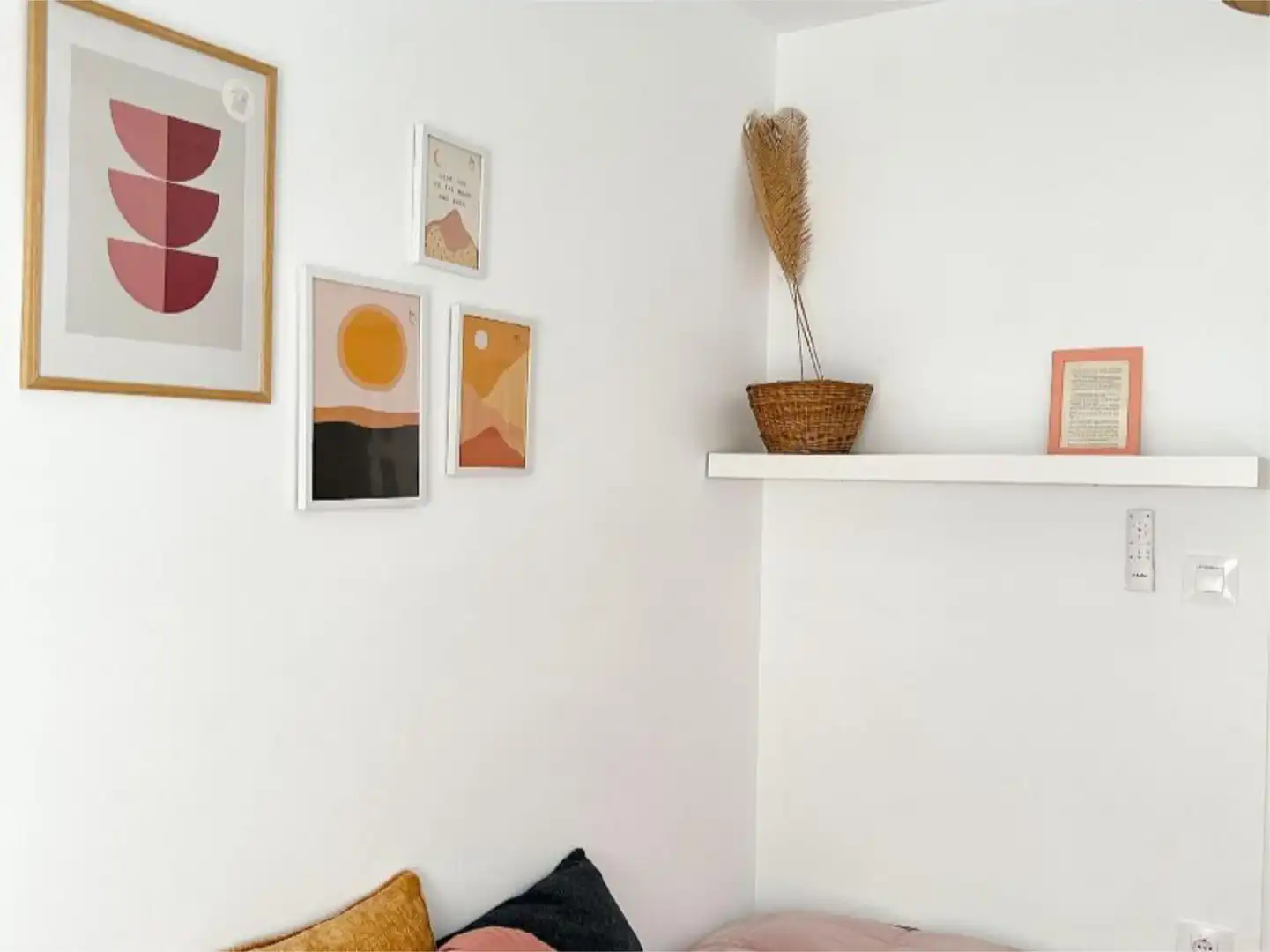 Bedroom of Flat for rent in Valencia  with Air Conditioner, Furnished and Balcony