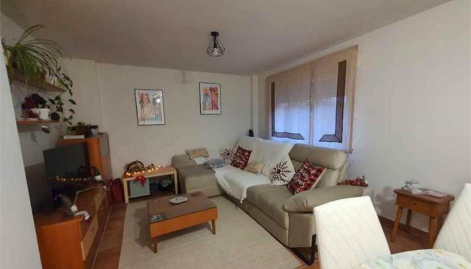 Single-family semi-detached for sale in Roales, Zamora - image 1 Photo 1 of Single-family semi-detached for sale in Roales, Zamora