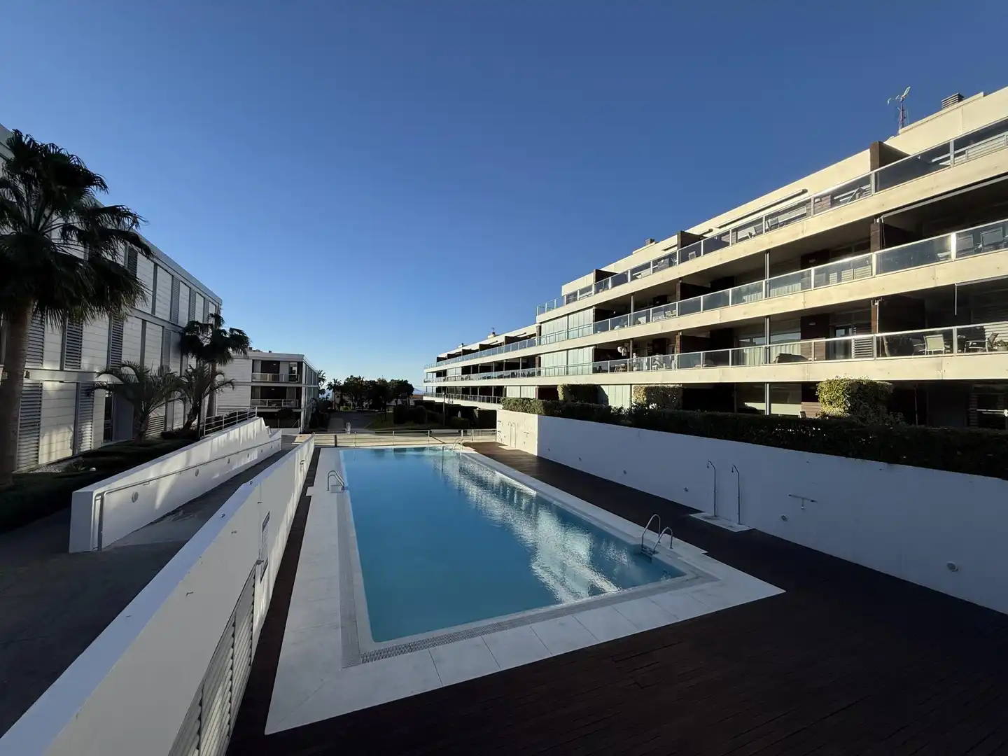 Apartament en venda a Calle del Mármol, 161, Chullera Piscina de Apartament en venda en Manilva amb Aire condicionat, Terrassa i Piscina