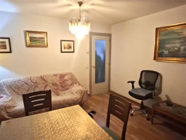 Piso en Venta en Calle de Pont de Molins, 8 en Portazgo