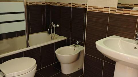 Photo 5 of Flat to rent in Calle Clavijo, 30, La Cava - Fardachón,  Logroño