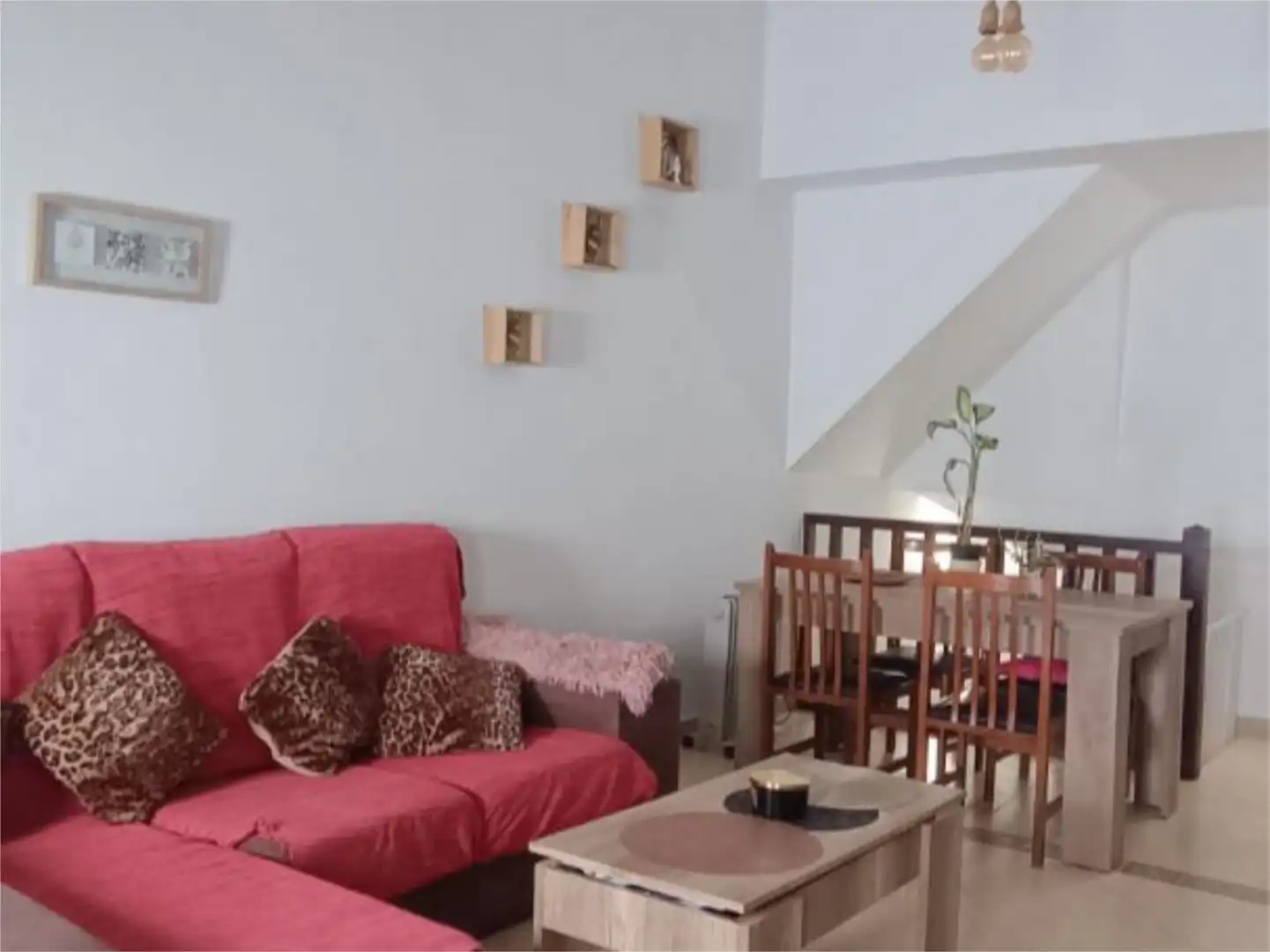 Casa adosada en venta en Calle Peña, 8, Jerez de los Caballeros Sala de estar de Casa adosada en venta en Jerez de los Caballeros con Terraza y Balcón
