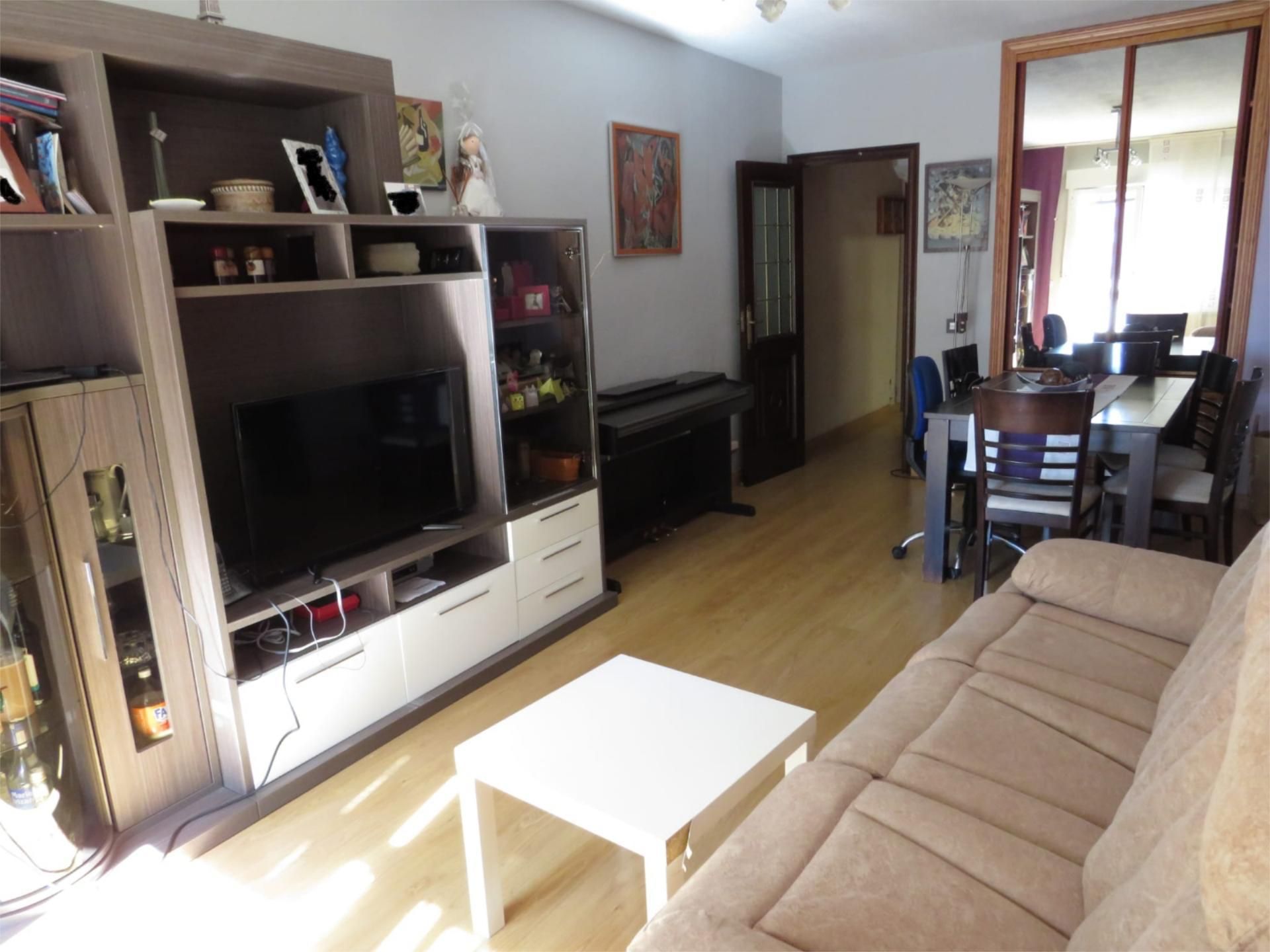 Sala d'estar de Pis en venda en Salamanca Capital amb Balcó