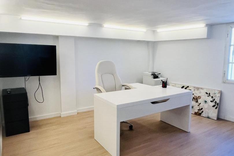 Oficina de lloguer a Calle Santa Eulalia, 20, La Cuesta -Finca España, San Cristóbal de la Laguna - imatge 1 Foto 1 de Oficina de lloguer a Calle Santa Eulalia, 20, La Cuesta -Finca España, San Cristóbal de la Laguna