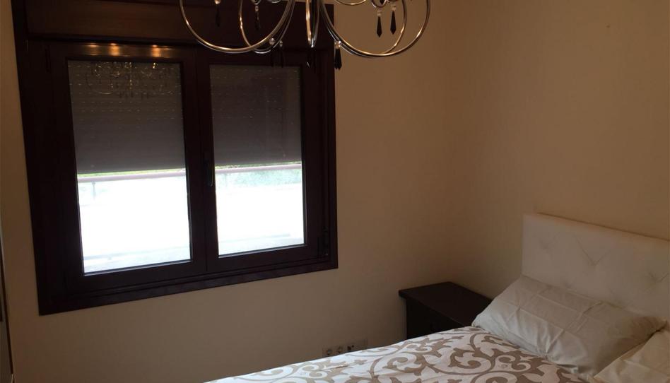 Piso de alquiler en Calle Pelayo, 28, Cangas del Narcea, Asturias - imagen 1 Foto 1 de Piso de alquiler en Calle Pelayo, 28, Cangas del Narcea, Asturias