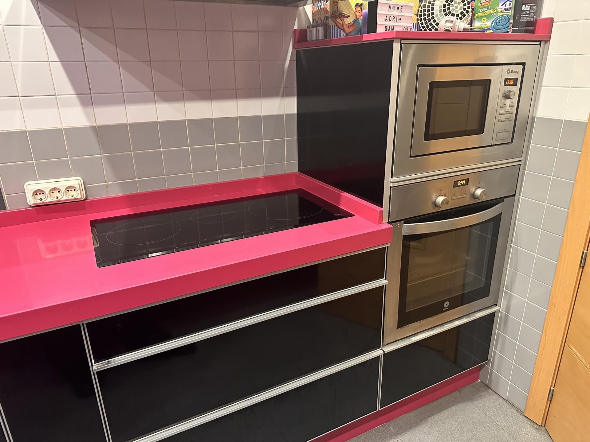 Cocina de Piso en venta en  Huelva Capital con Aire acondicionado, Calefacción y Parking comunitario