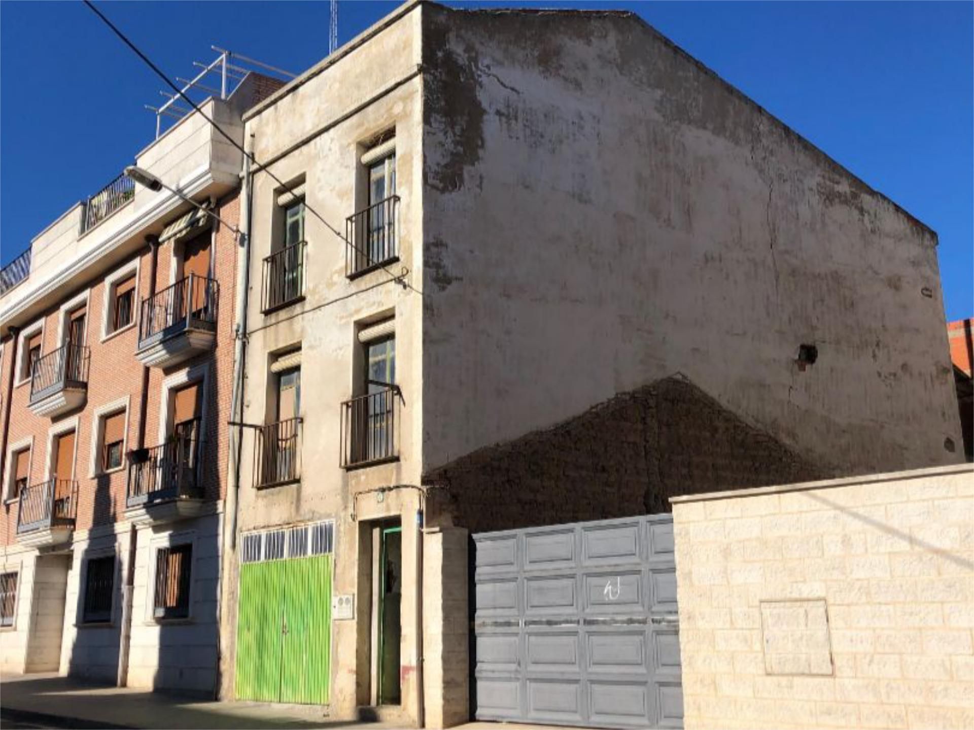 Casa adosada en venda a Carretera de Palencia, 14, Plaza de Toros - Las Tenerías Vista exterior de Casa adosada en venda en Aranda de Duero amb Terrassa i Balcó