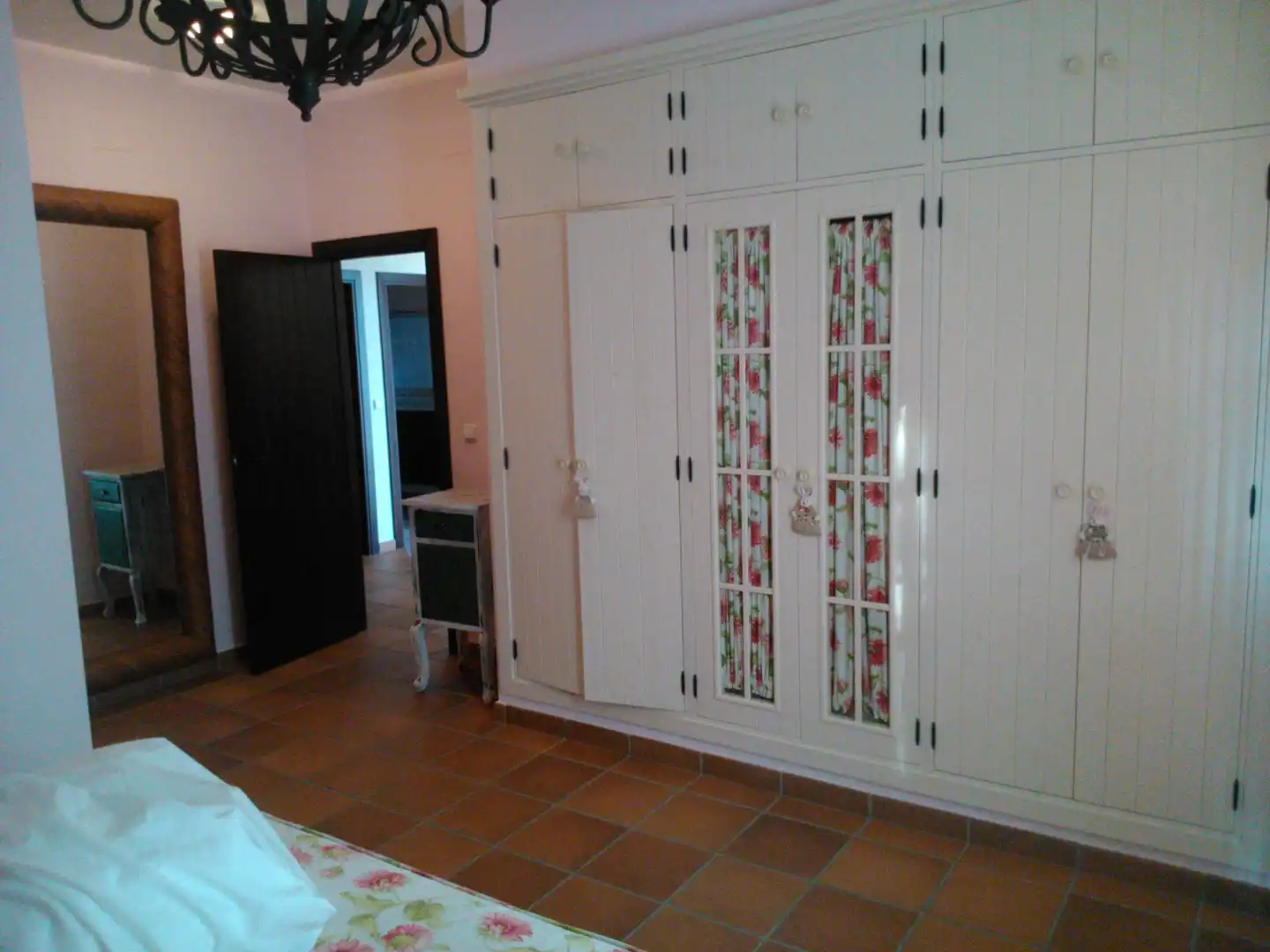 Casa o chalet en venta en Avenida Cristóbal Colón, 23, El Portil Habitación de Casa o chalet en venta en El Portil con Terraza y Piscina