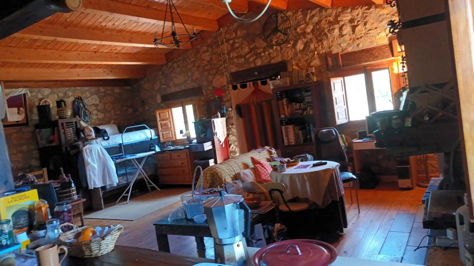 Finca rústica en venda a Lugar Huerta del Humilladero, 1, Guadix Cuina de Finca rústica en venda en Guadix amb Jardí privat i TV