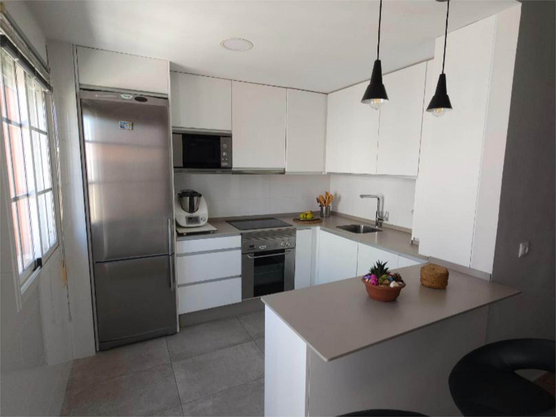 Cuina de Pis en venda en Badajoz Capital amb Aire condicionat, Calefacció i Terrassa