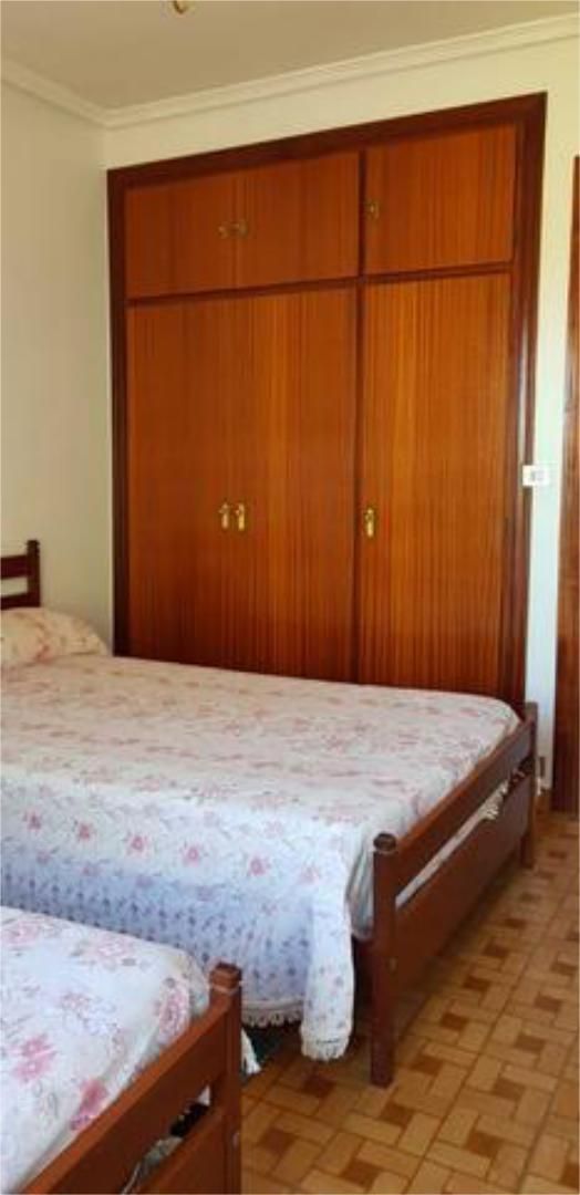 Dormitori de Casa adosada en venda en Santas Martas amb Calefacció, Jardí privat i Terrassa