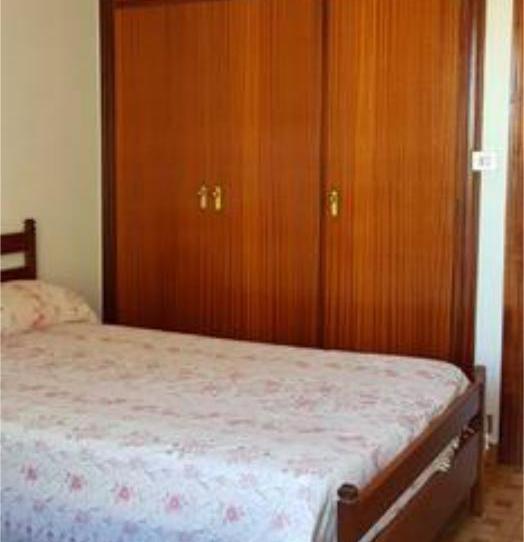 Casa adosada en venda a Santas Martas, León - imatge 1 Foto 1 de Casa adosada en venda a Santas Martas, León