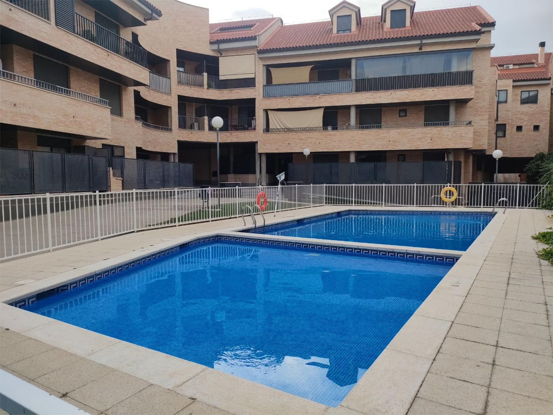 Piscina de Pis de lloguer en La Muela amb Terrassa i Piscina