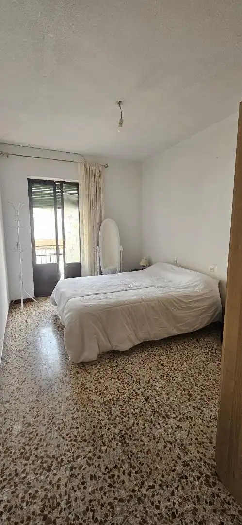 Habitación de Dúplex en venta en Almadén con Amueblado