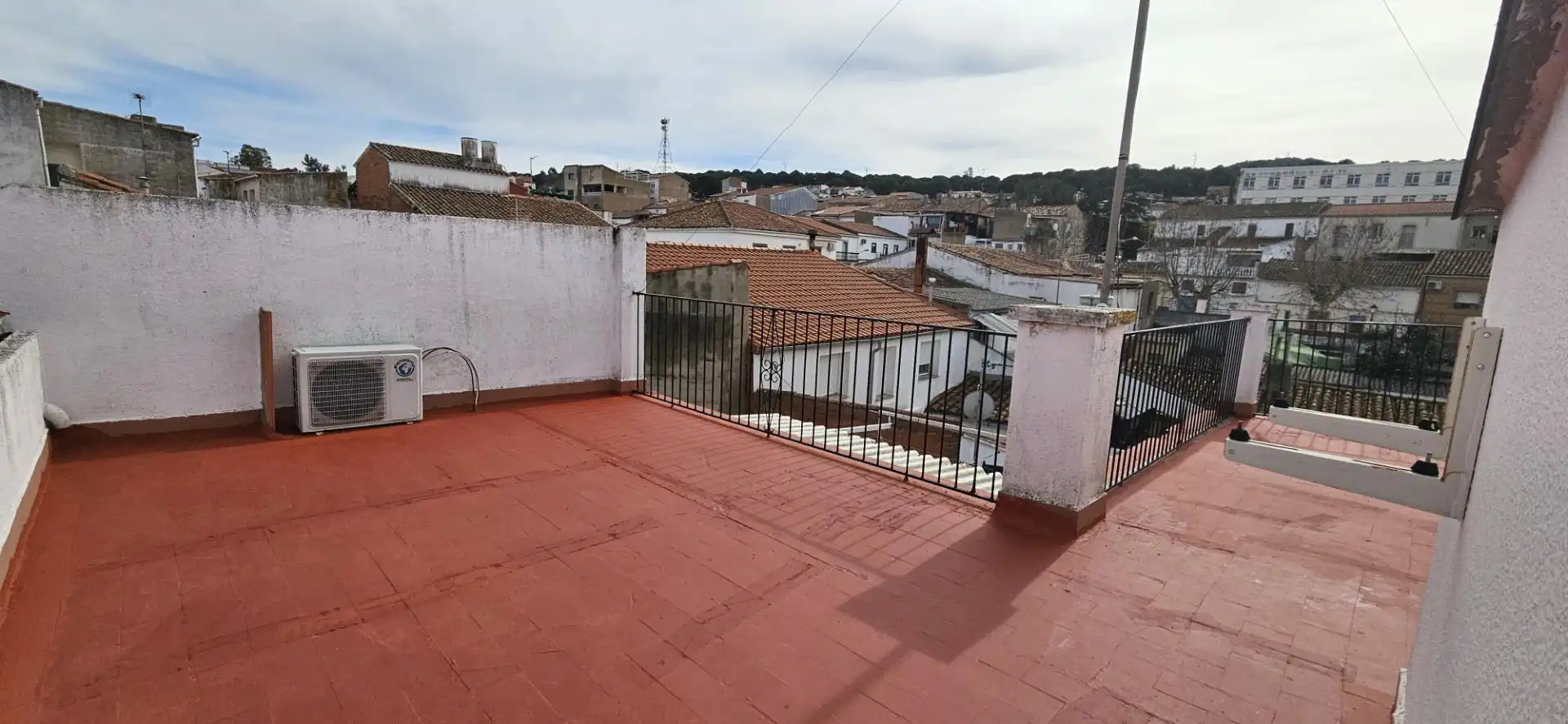 Terraza de Dúplex en venta en Almadén con Amueblado