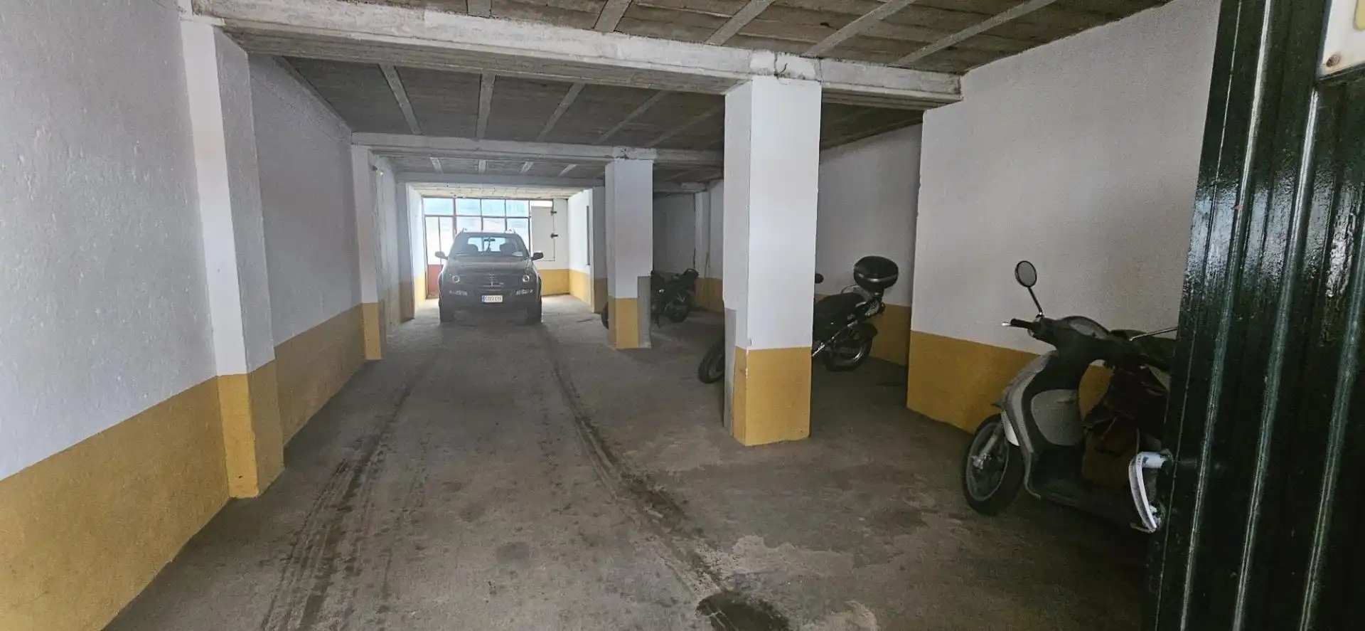 Parking de Dúplex en venta en Almadén con Amueblado