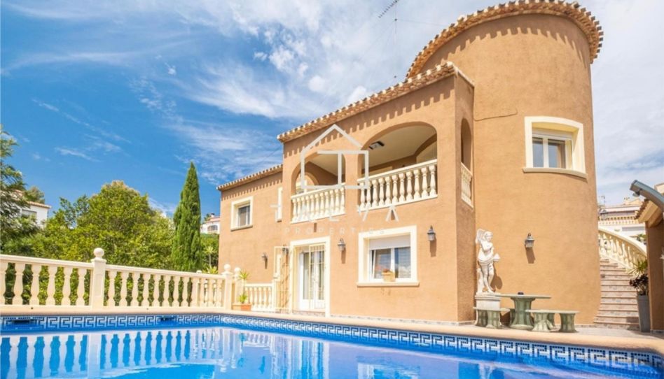 Casa o chalet en venta en Carrer Catalunya, 2, Pedreguer, Alicante - imagen 1 Foto 1 de Casa o chalet en venta en Carrer Catalunya, 2, Pedreguer, Alicante