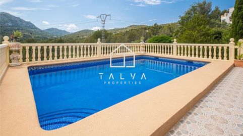 Casa o chalet en venta en Carrer Catalunya, 2, Pedreguer, Alicante - imagen 3 Foto 3 de Casa o chalet en venta en Carrer Catalunya, 2, Pedreguer, Alicante