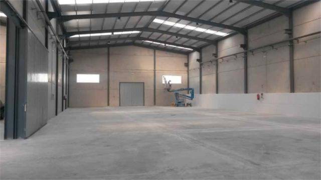 Nave industrial en Alquiler en Martos