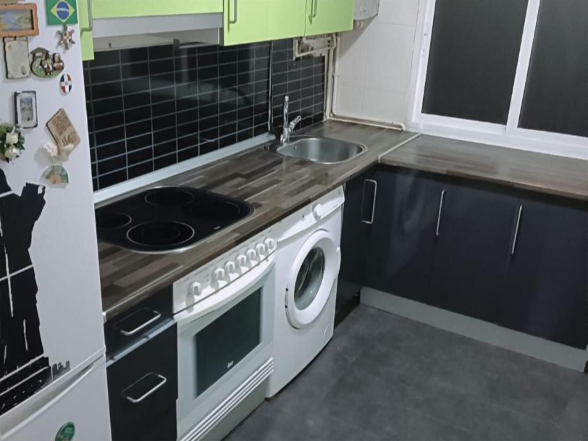Kitchen of Flat for sale in Ourense Capital   with Terrace