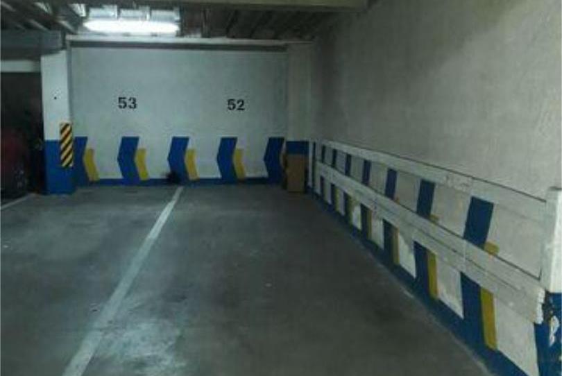 Garage to rent in San Julián - Barriada de Cortes, Burgos Capital - image 1 Photo 1 of Garage to rent in San Julián - Barriada de Cortes, Burgos Capital