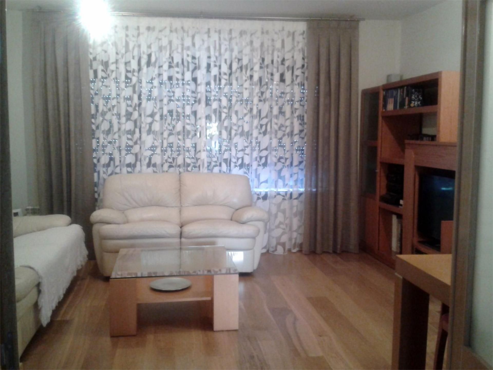 Living room of Flat for sale in Guadalajara Capital  with Air Conditioner, Heating and Parquet flooring