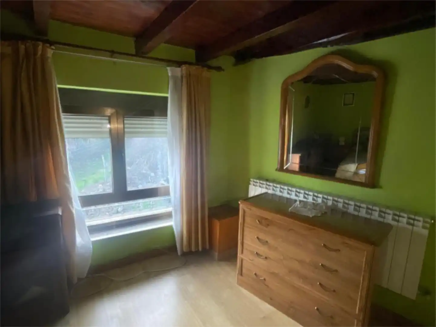 Piso en venta en Calle la Puentecilla, 1, Guardo Habitación de Piso en venta en Guardo con Calefacción, Parquet y Trastero