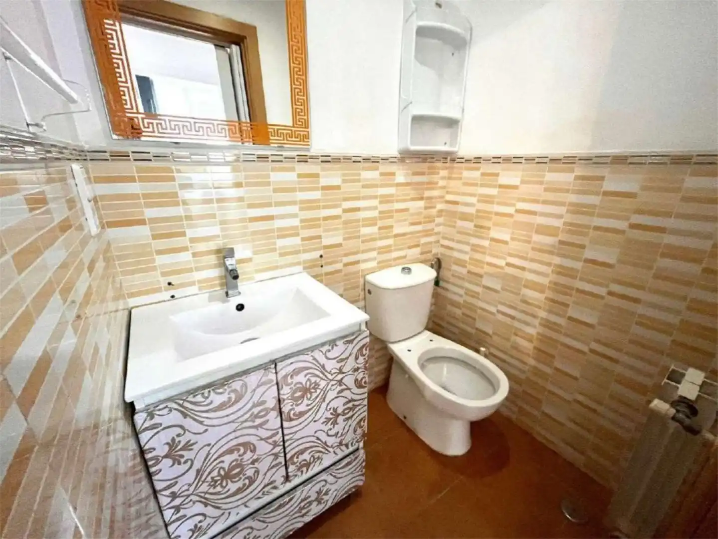 Wohnung zum Verkauf in Calle Ávalos, 19, Llerena Badezimmer von Wohnung zum Verkauf in Llerena mit Heizung, Parkett und Balkon