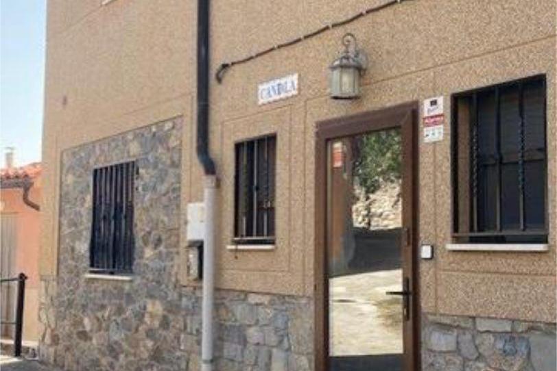 Single-family semi-detached for sale in Formiche Alto, Teruel - image 1 Photo 1 of Single-family semi-detached for sale in Formiche Alto, Teruel