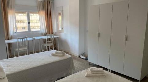 Flat to share in Street Calle Mendívil, 3, La Unión - Cruz de Humilladero - Los Tilos, Málaga Capital - image 2 Photo 2 of Flat to share in Street Calle Mendívil, 3, La Unión - Cruz de Humilladero - Los Tilos, Málaga Capital