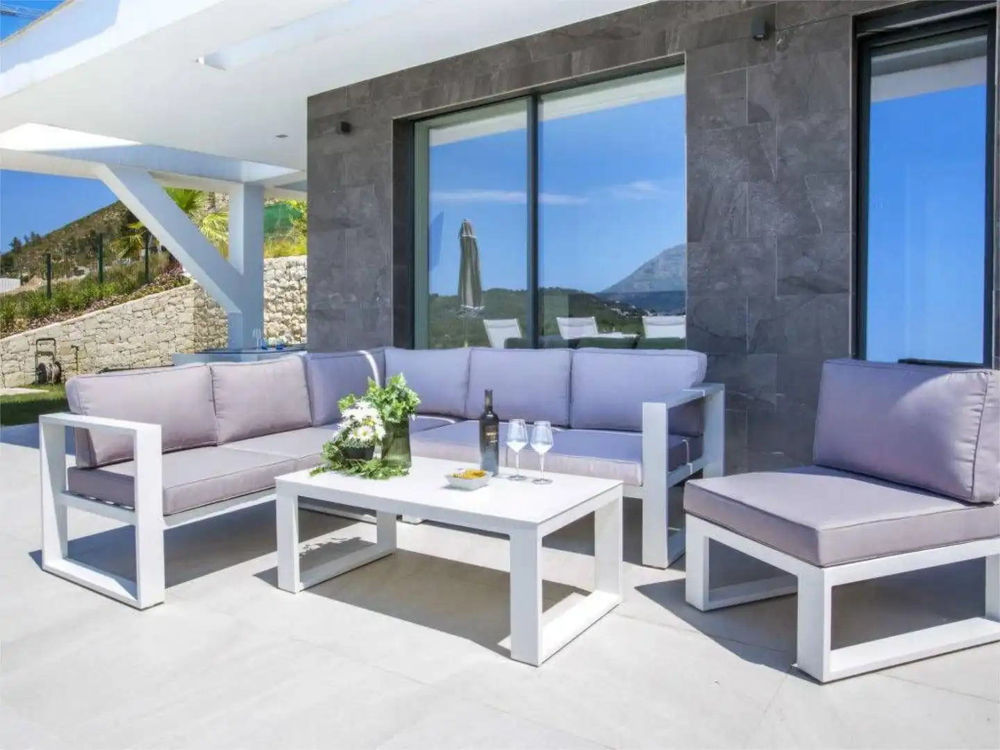 Casa o chalet de alquiler en Carrer Hans Holbein, 17, Cap Martí - El Tossalet - Pinomar Terraza de Casa o chalet de alquiler en Jávea / Xàbia con Aire acondicionado, Calefacción y Jardín privado