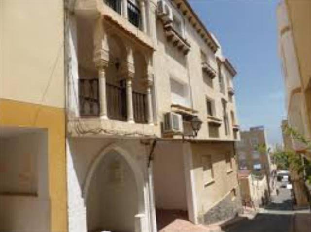 Piso en Alquiler en Calle Alborán, 8A en Puerto de Garrucha