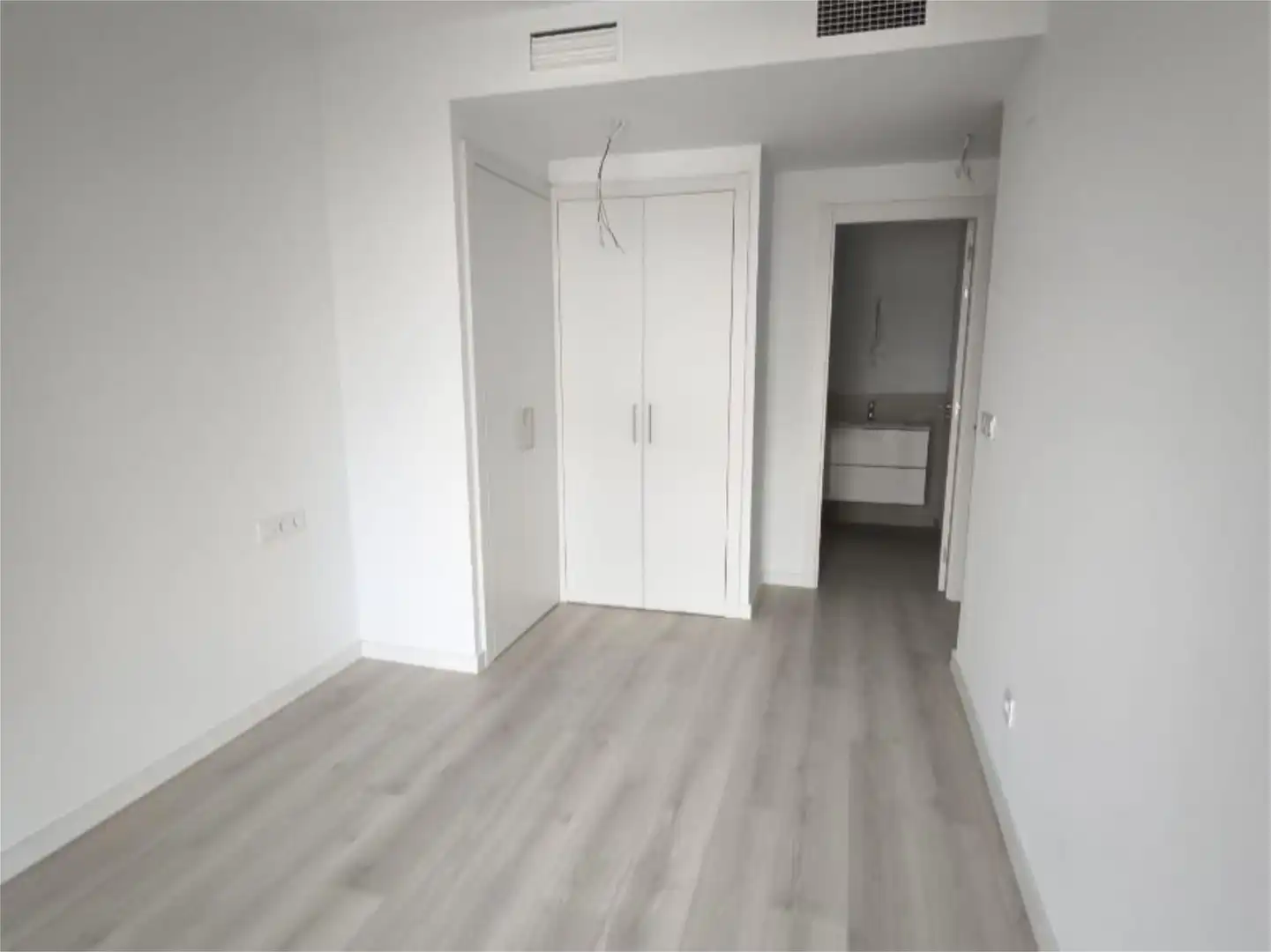 Schlafzimmer von Wohnung zum Verkauf in Tomares mit Klimaanlage, Terrasse und Schwimmbad