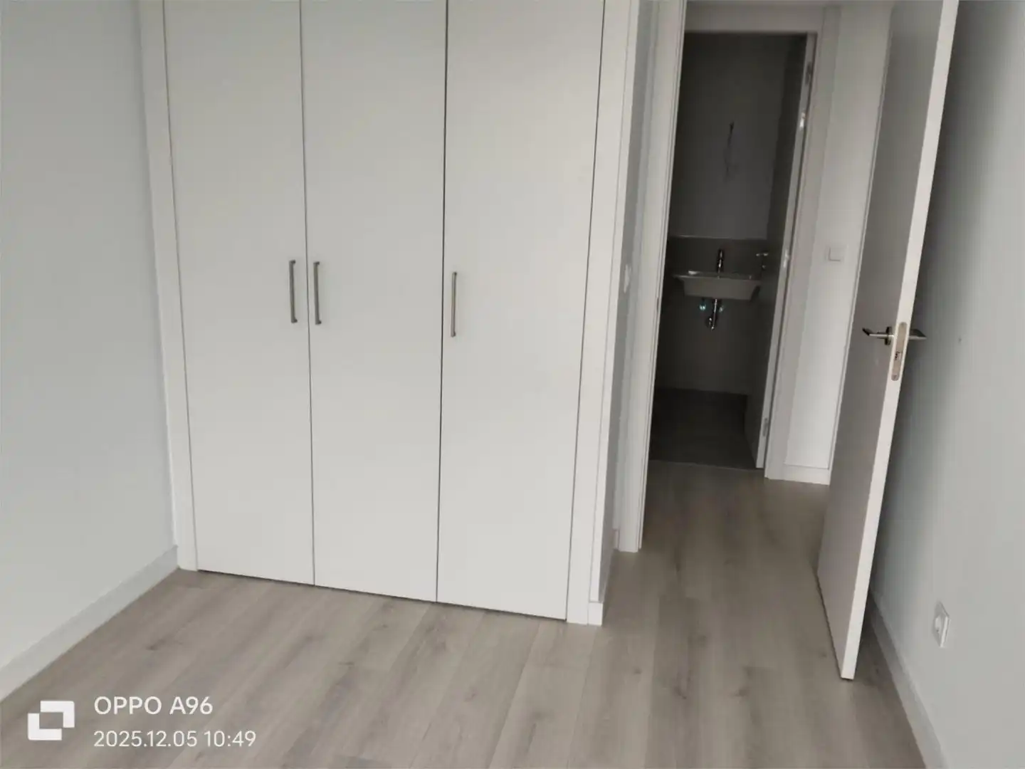 Schlafzimmer von Wohnung zum Verkauf in Tomares mit Klimaanlage, Terrasse und Schwimmbad