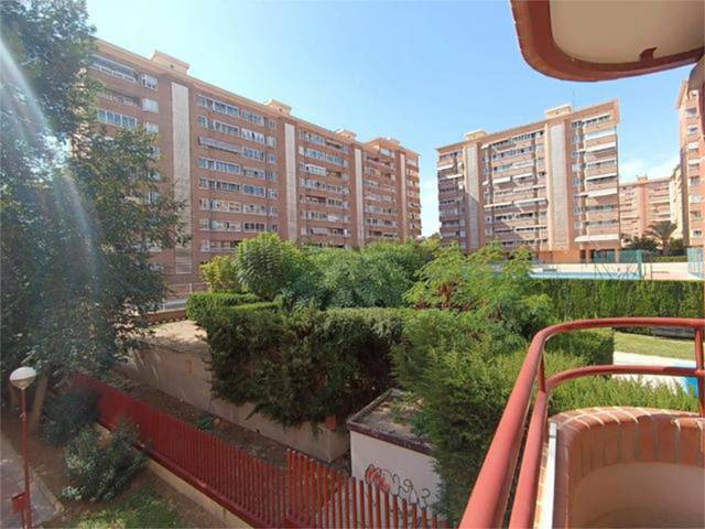 Piso en Alquiler en Palmeral