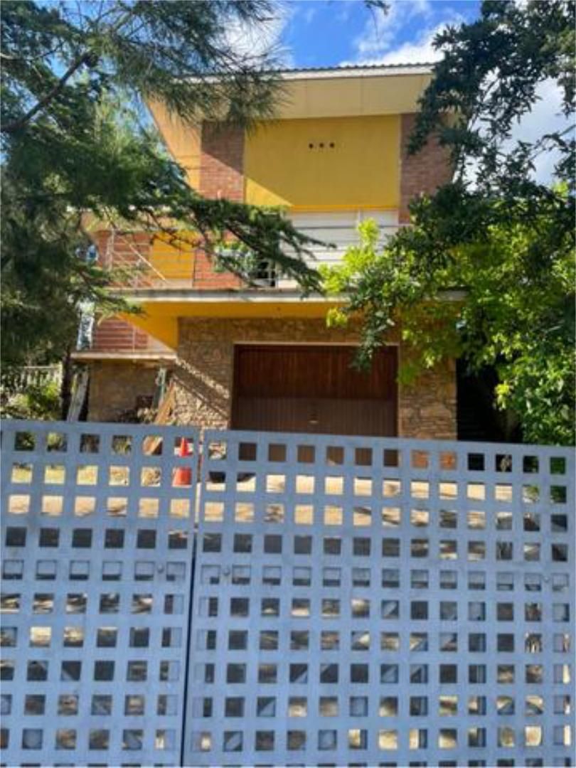 Exterior view of Single-family semi-detached for sale in Castellnou de Bages  with Private garden, Terrace and Storage room