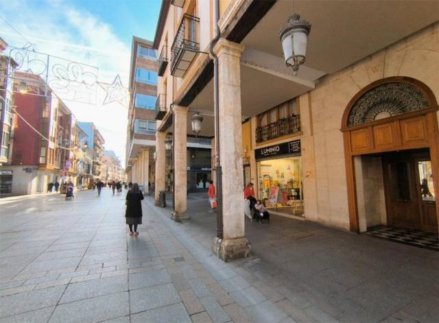 Estudio en Alquiler en Calle Mayor Principal, 140 en Centro