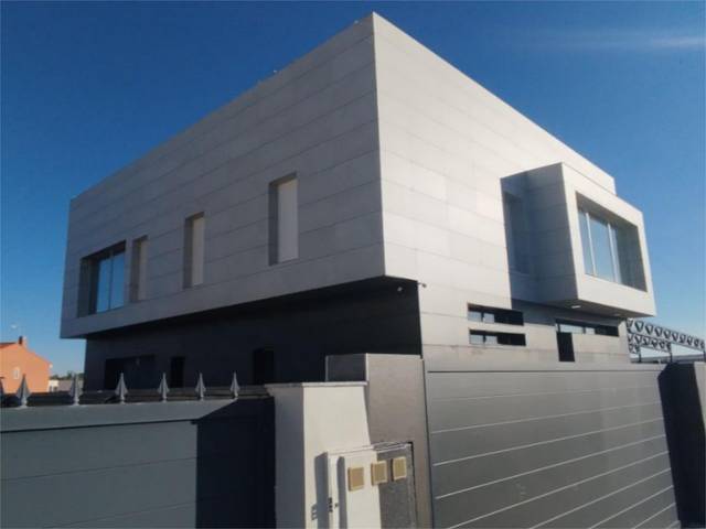 Casa-chalet en Venta en Ronda de Castilla Oeste, 125 en Torrejón de la Calzada