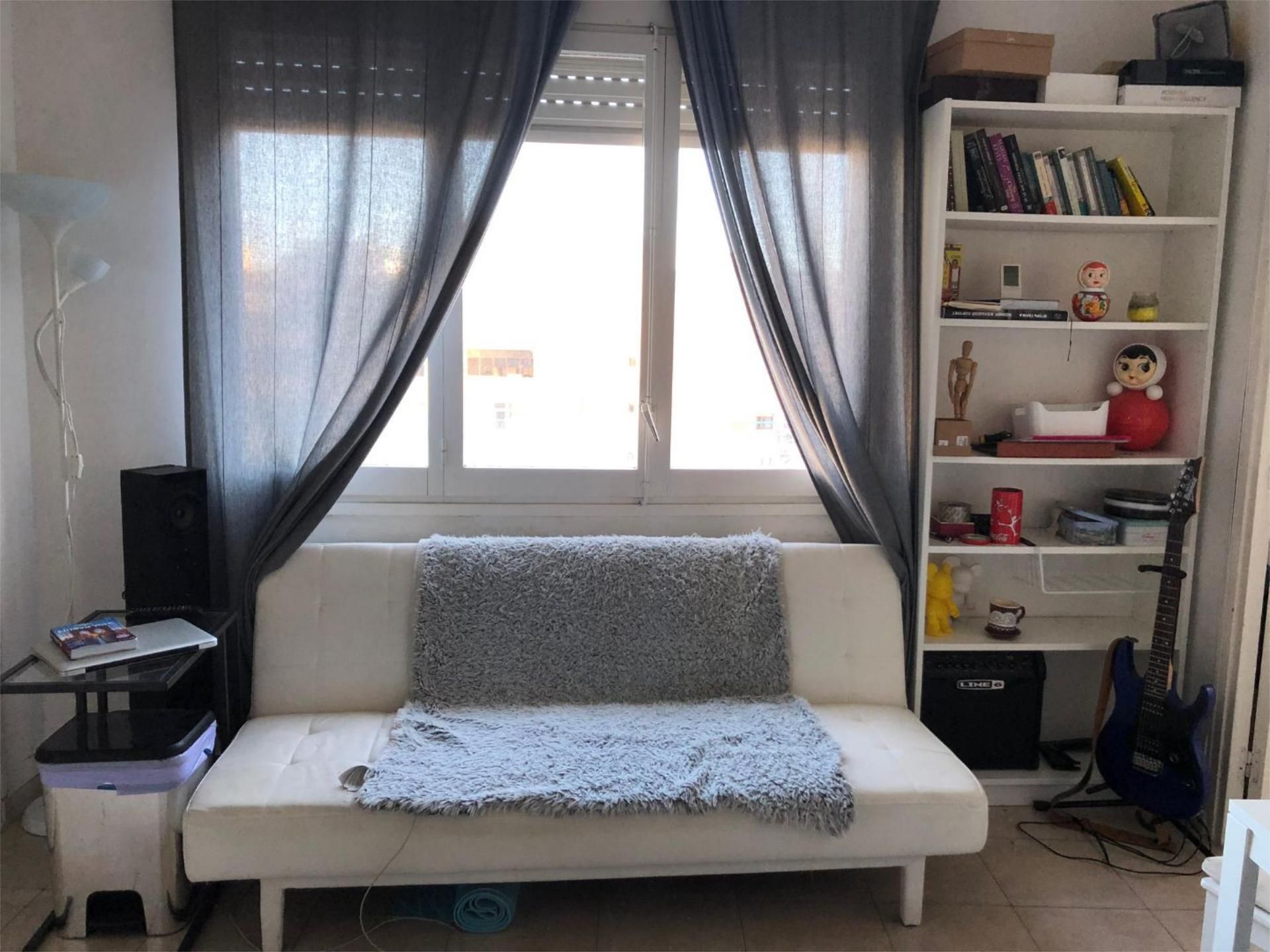 Bedroom of Flat for sale in  Barcelona Capital  with Furnished