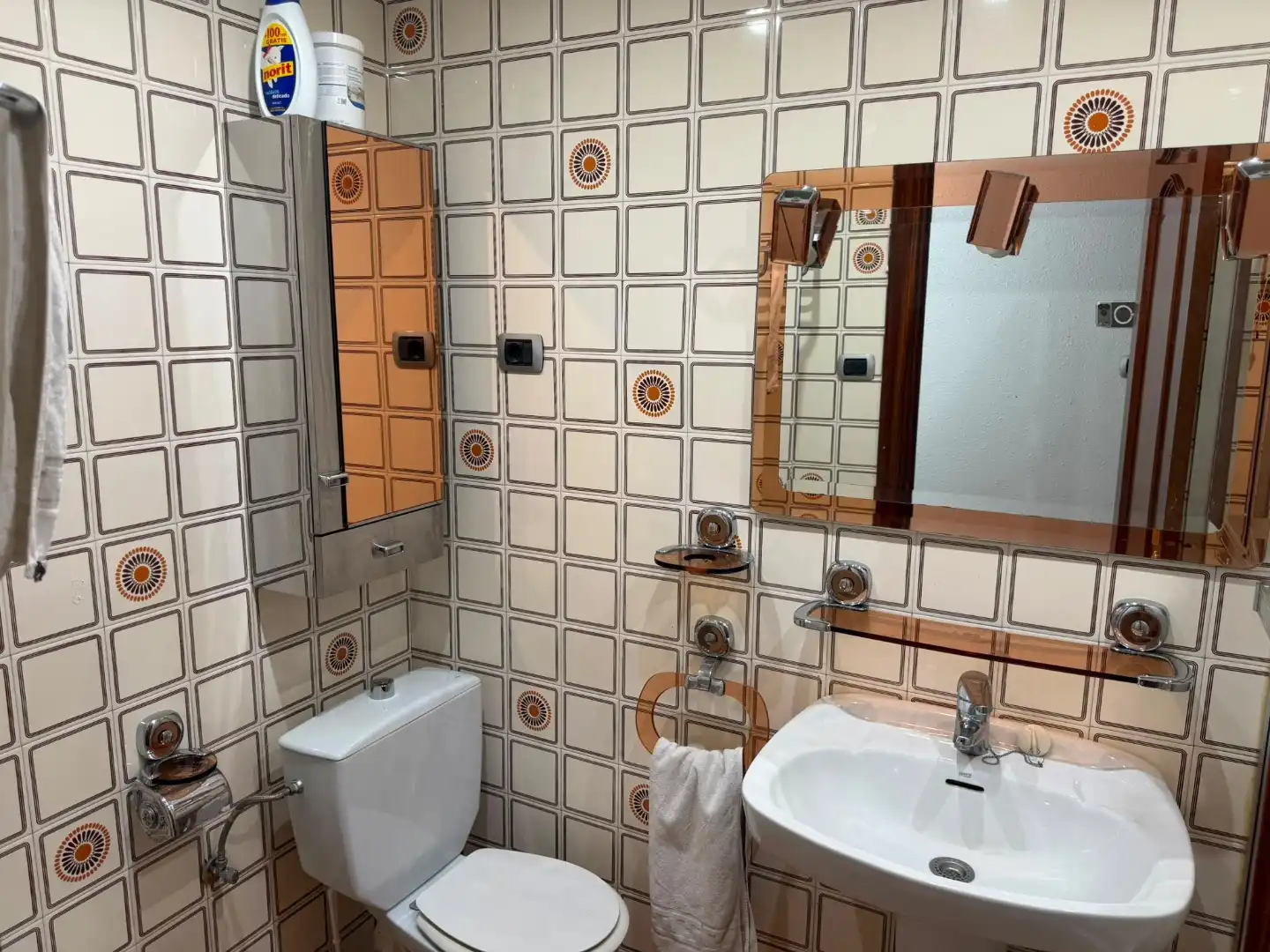 Habitación en Vianako Printzearen Kalea, 3, Matiko - Ciudad Jardín Baño de Piso para compartir en Bilbao con Calefacción, Parquet y Amueblado