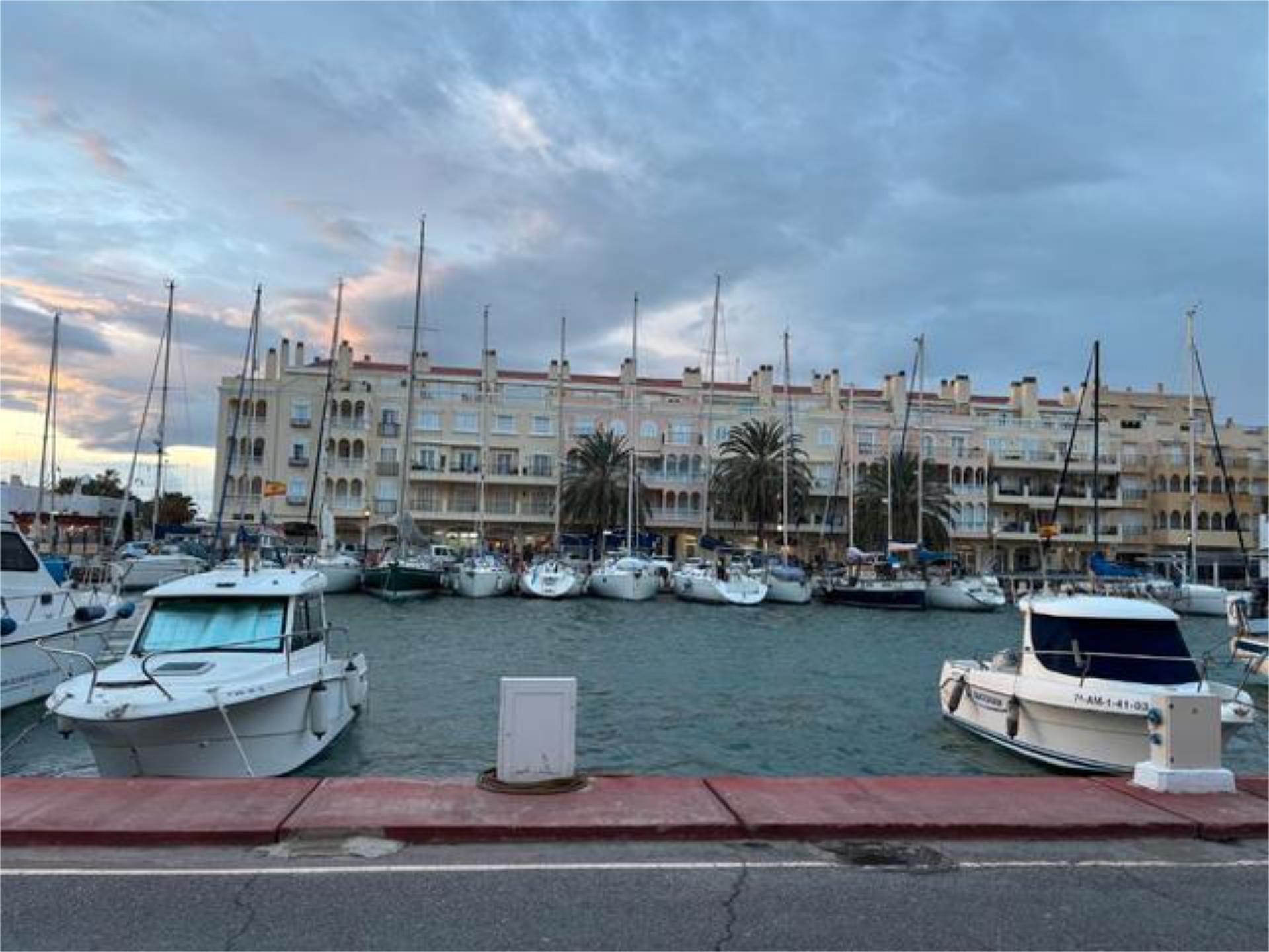 Vista exterior de Apartament de lloguer en El Ejido amb Terrassa, Piscina i Moblat