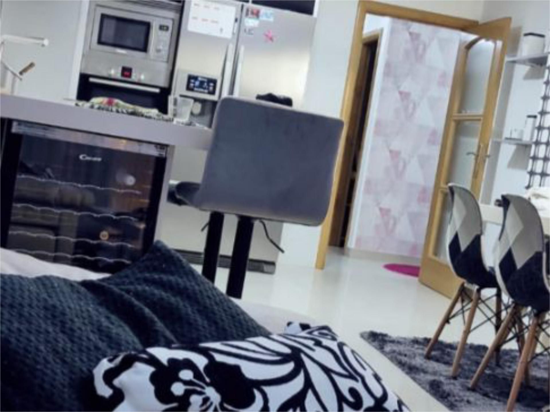 Sala de estar de Piso en venta en Cambados con Terraza y Balcón