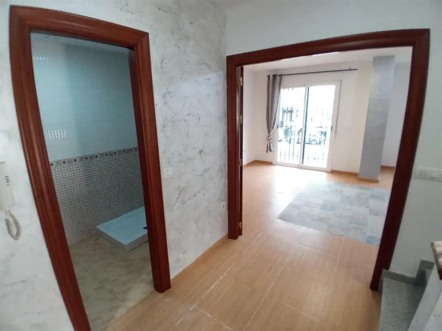 Piso en venta en Calle Rosa Chacel, 1, Fuente Vaqueros Piso en venta en Fuente Vaqueros con Aire acondicionado, Calefacción y Jardín privado