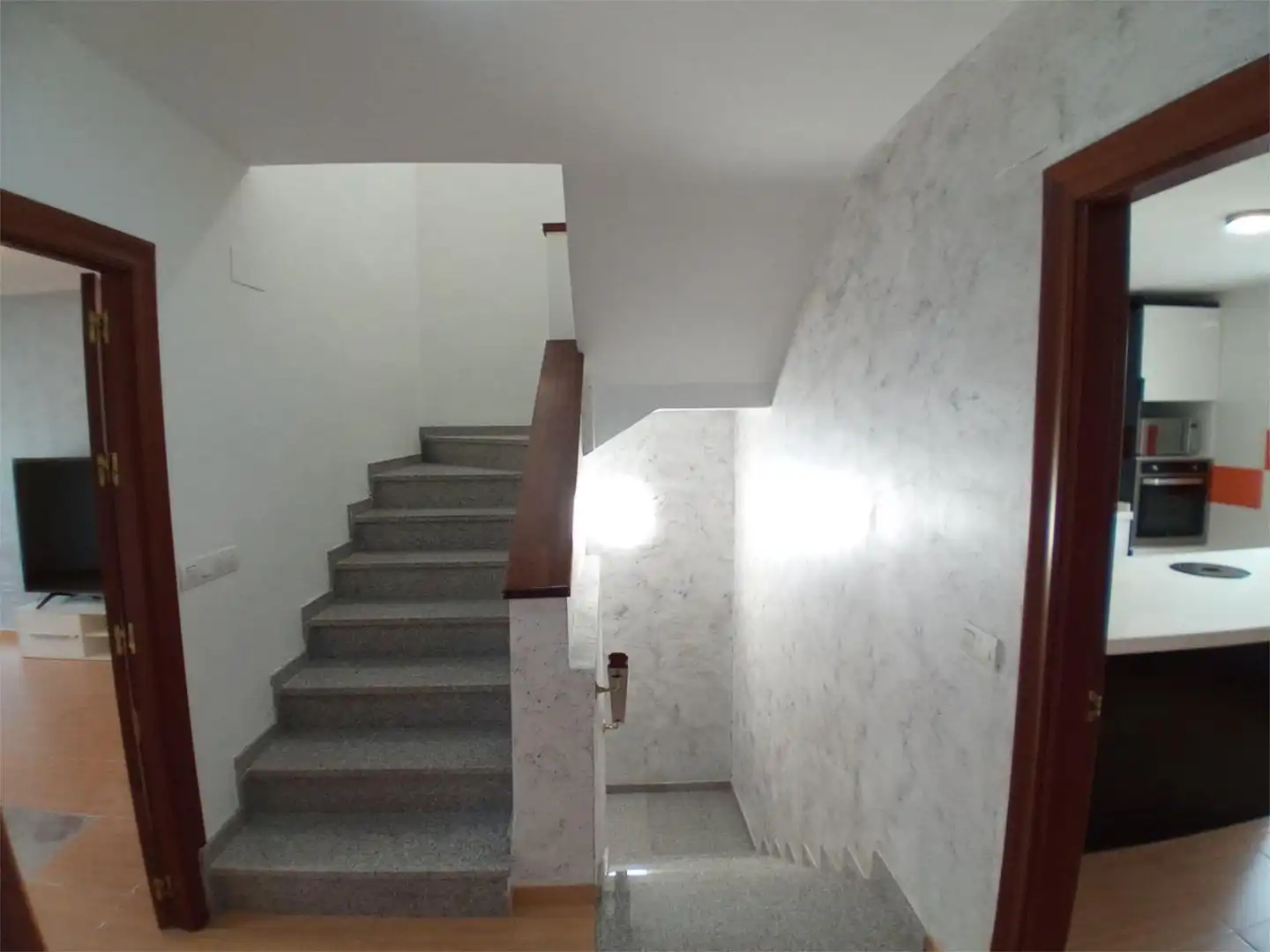 Piso en venta en Calle Rosa Chacel, 1, Fuente Vaqueros Piso en venta en Fuente Vaqueros con Aire acondicionado, Calefacción y Jardín privado