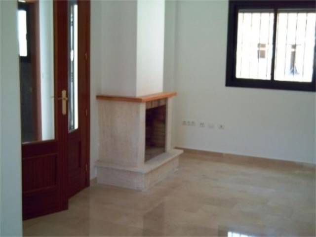 Casa adosada en Alquiler en Calle Chapatal, 26 en Castellar de la Frontera