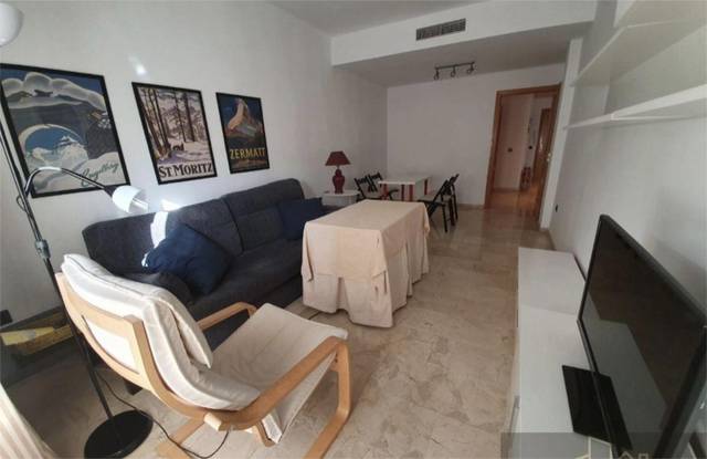 Apartamento en Alquiler en Calle Almendralejo, 8 en Centro