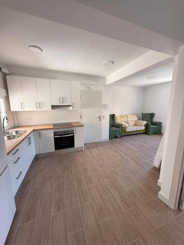 Piso en Alquiler en Calle Teruel, 51 en Piedras Redondas - Torrecárdenas