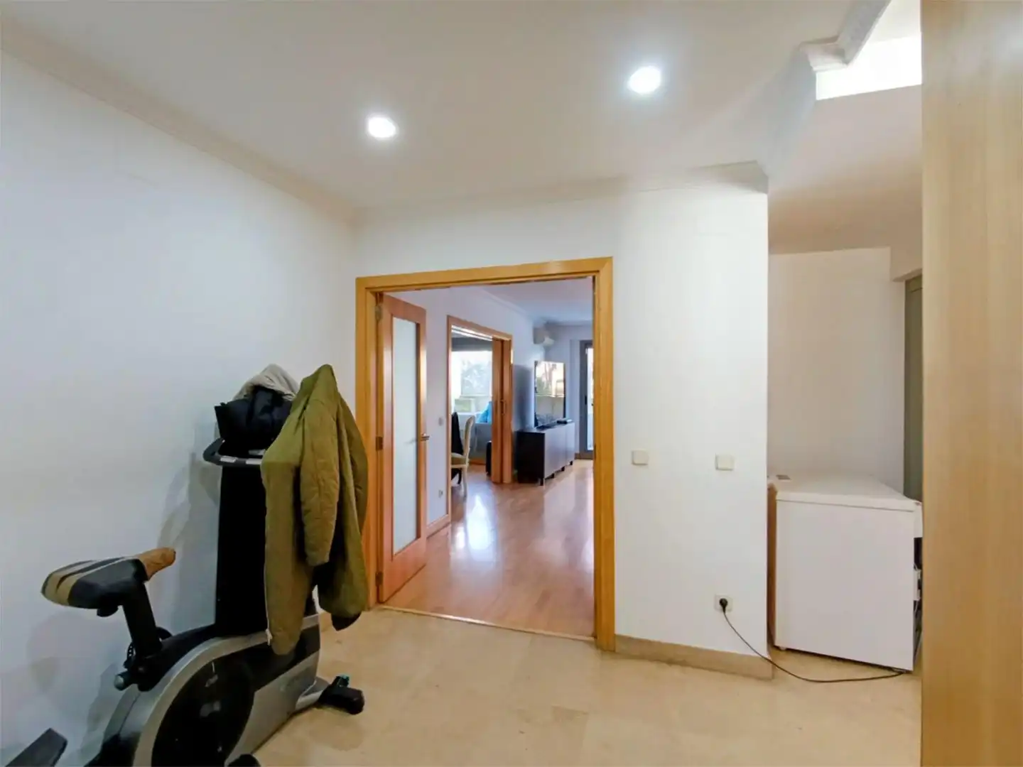 Piso en venta en Paseo de los Cerezos, 17, Hispanoamérica - Bernabéu Piso en venta en Madrid con Aire acondicionado, Calefacción y Jardín privado